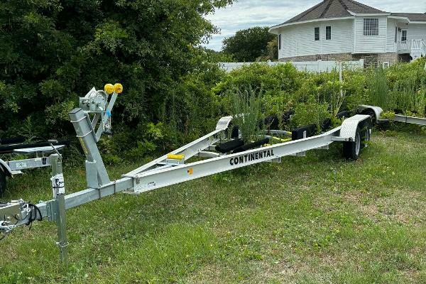 2021 Carolina Skiff 24