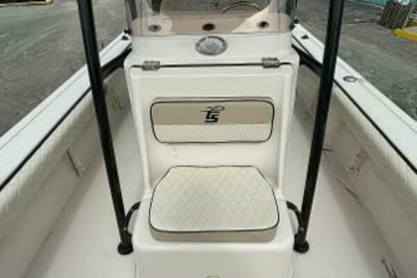 2021 Carolina Skiff 24