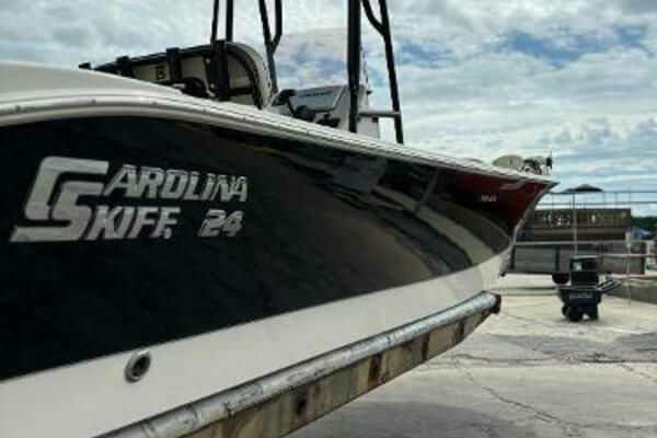 2021 Carolina Skiff 24