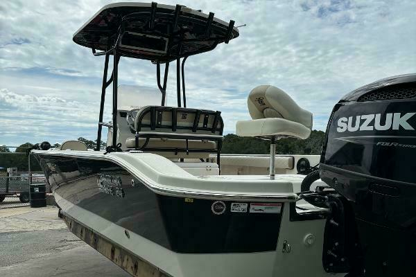 2021 Carolina Skiff 24
