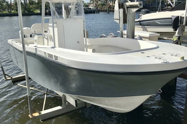 Photo of the 2021 Dusky 2021