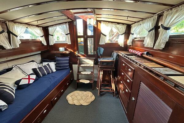 Photo of the 1930 Classic ACF 47'  Motor Yacht "LIBERTE"