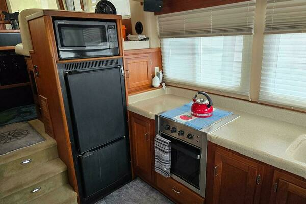 2003 American Tug 34