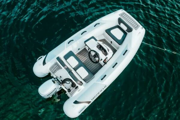 Photo of the 2025 Highfield Sport 300