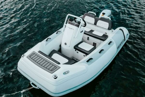 Photo of the 2025 Highfield Sport 300