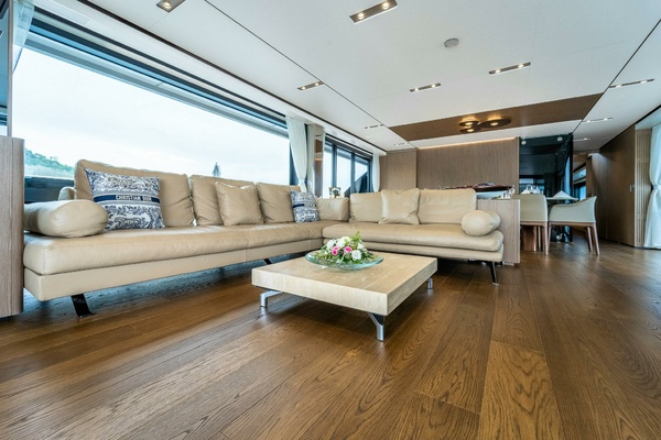 ISOTTA 98ft Ferretti Yachts Yacht For Sale