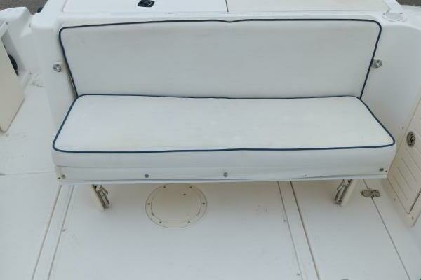 Photo of the 2003 Mako 252