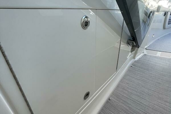 2022 Sea Ray 37