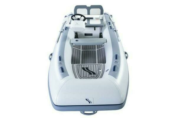 Photo of the 2024 Highfield Classic 360 FCT