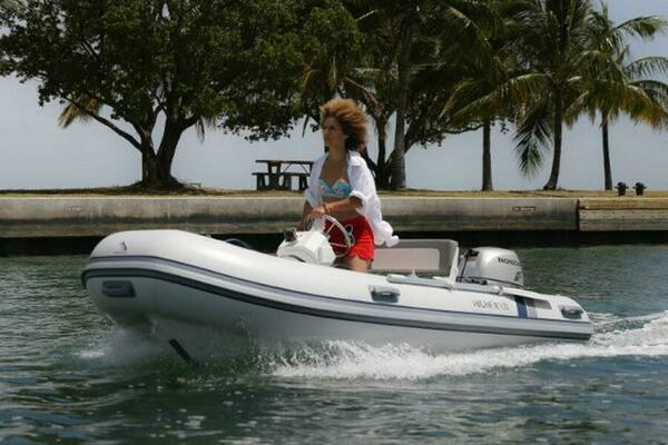 Photo of the 2024 Highfield Classic 360 FCT