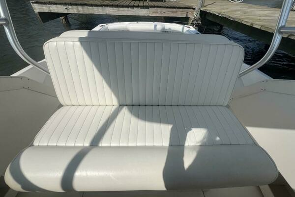 Photo of the 2005 Shamrock 220 Predator