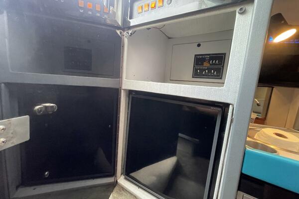 NO NAME 29ft Formula Yacht For Sale