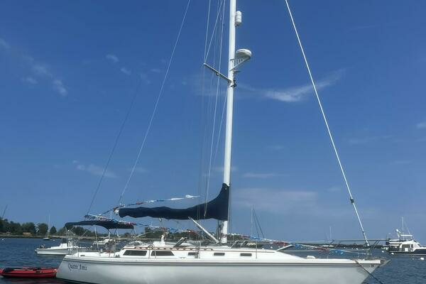 Photo of the 1990 Catalina  "QUATRE AMIS"