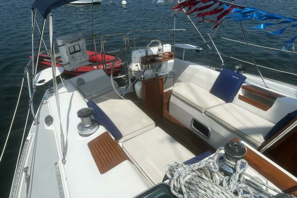 Photo of the 1990 Catalina  "QUATRE AMIS"
