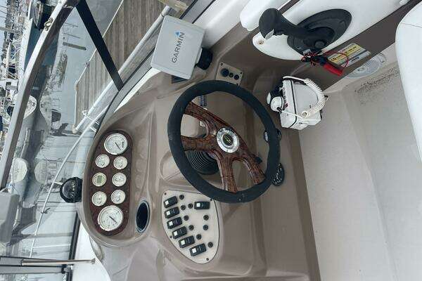 Photo of the 2005 Regal 2465