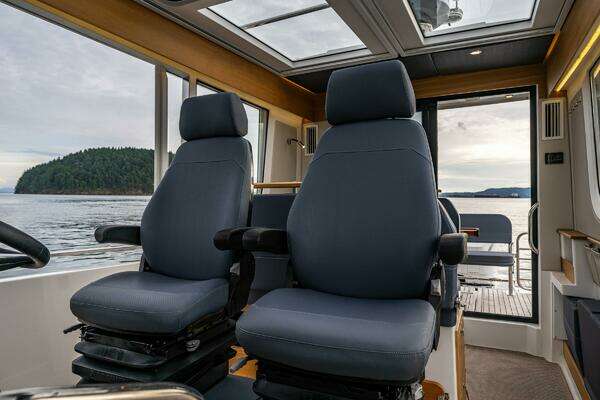 Nimbus C11 Yacht For Sale