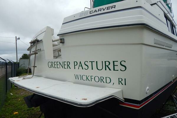 Greener Pastures 28ft Carver Yacht For Sale