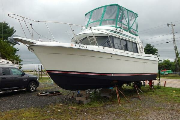 Greener Pastures 28ft Carver Yacht For Sale