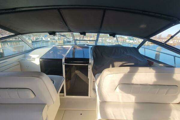 Photo of the 1995 Sea Ray 400 Express