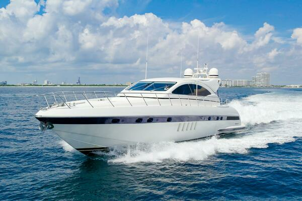 2001 Mangusta 72