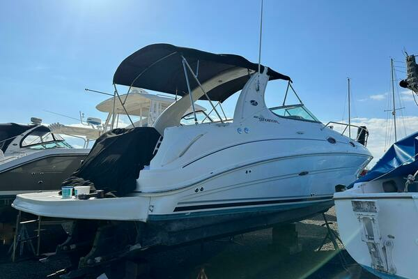 Photo of the 2005 Sea Ray 280 Sundancer