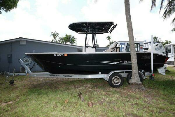 2019 Carolina Skiff 24