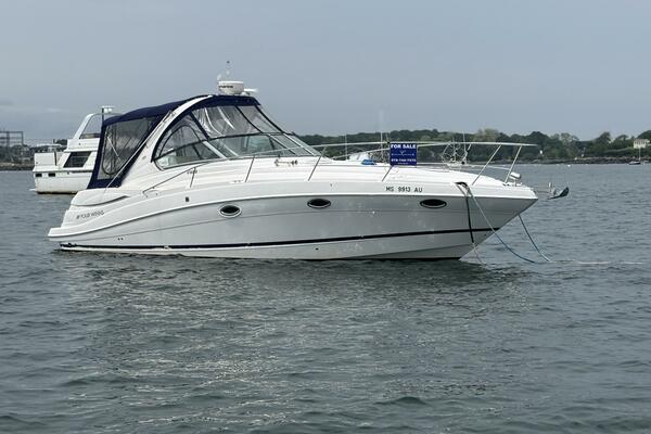 Seas the Day 35ft Four Winns Yacht For Sale