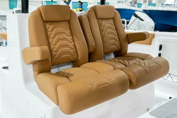 Photo of the 2023 Twin Vee 340 GFX CC