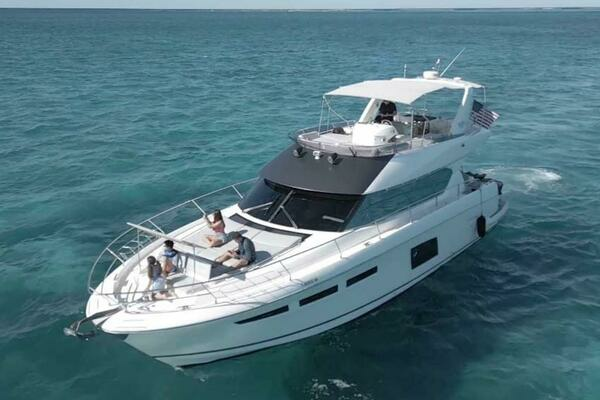 2013 Prestige 62
