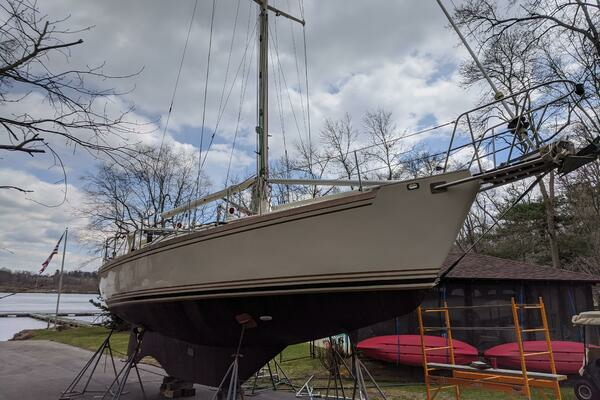 Photo of the 1988 Brewer Kaiulani "KaSondera"