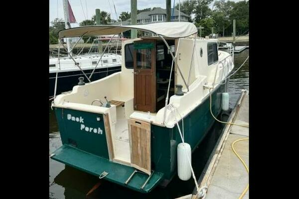 Back Porch 32ft Nimble Yacht For Sale