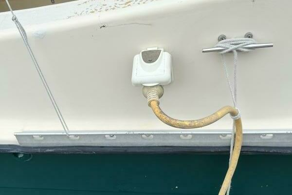 Back Porch 32ft Nimble Yacht For Sale