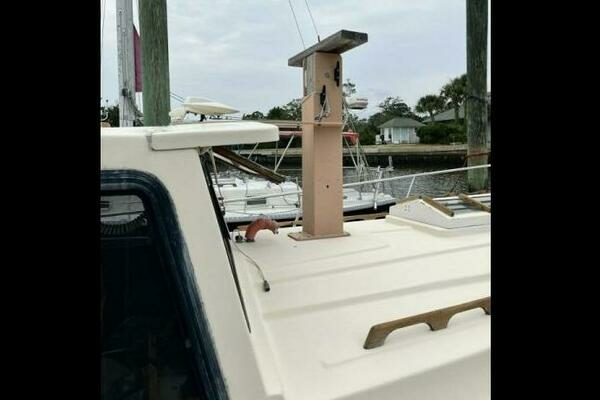 Back Porch 32ft Nimble Yacht For Sale