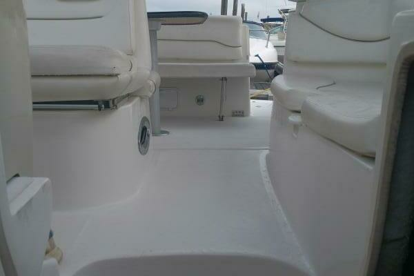 Photo of the 2010 Mariah 270 "Summer to the Max"
