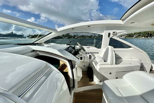 2014 Fairline 38