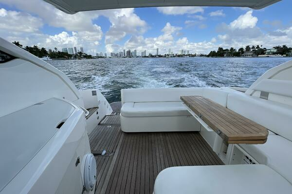 2014 Fairline 38