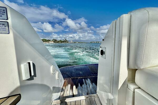 2014 Fairline 38