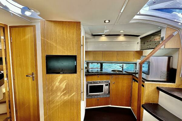 2014 Fairline 38