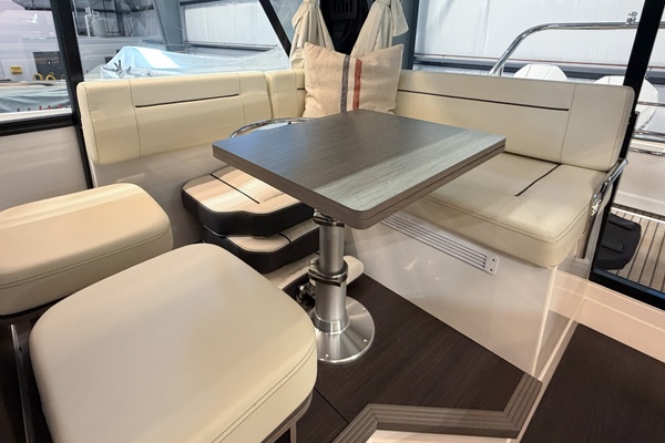 In Stock 38ft Wellcraft Yacht For Sale