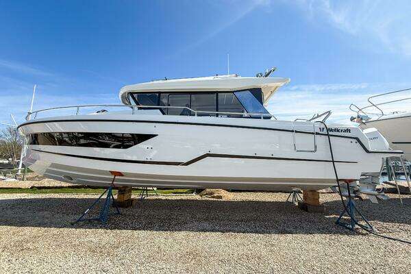 In Stock 38ft Wellcraft Yacht For Sale