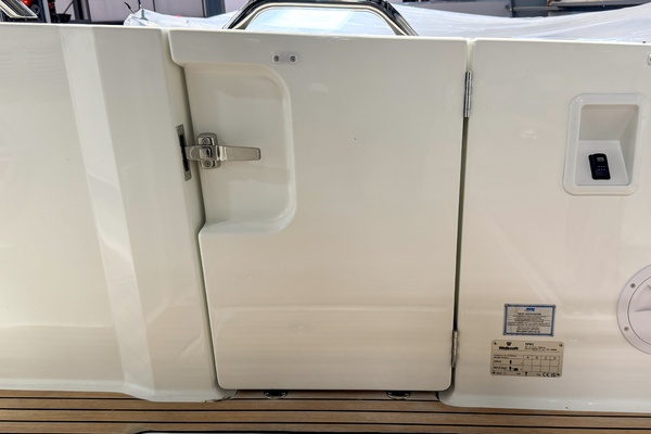 In Stock 38ft Wellcraft Yacht For Sale
