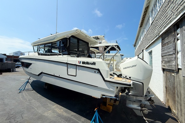 In Stock 38ft Wellcraft Yacht For Sale