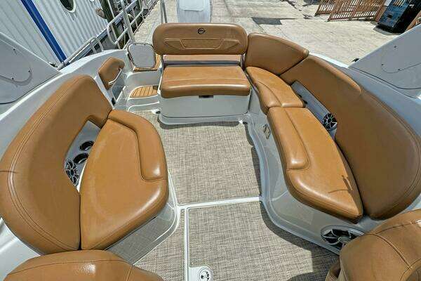 Crownline 290 XSS Yacht For Sale