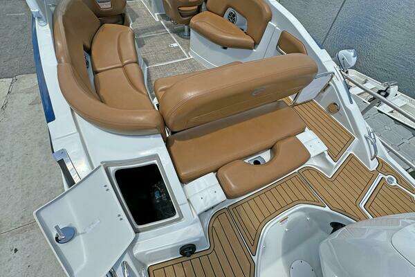 Crownline 290 XSS Yacht For Sale