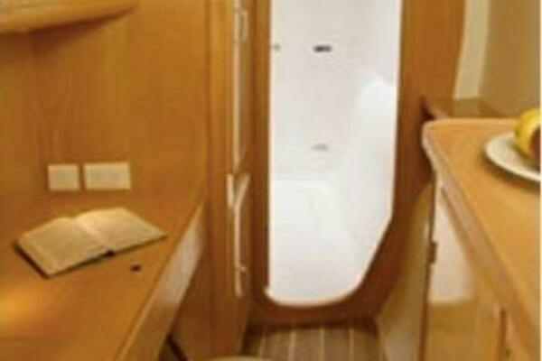 Sweet Escape 40ft Leopard Yacht For Sale