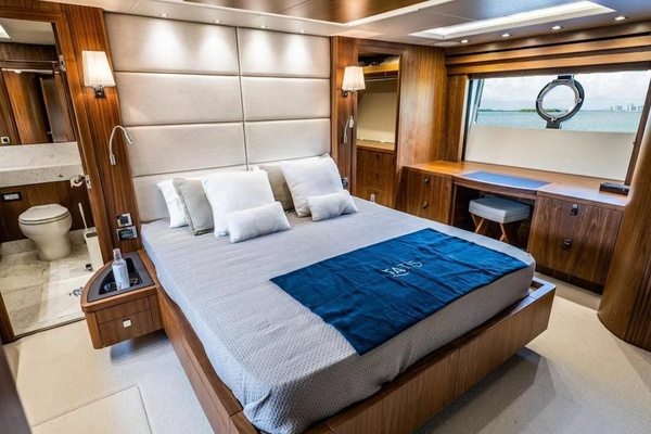 Tatis 86ft Sunseeker Yacht For Sale