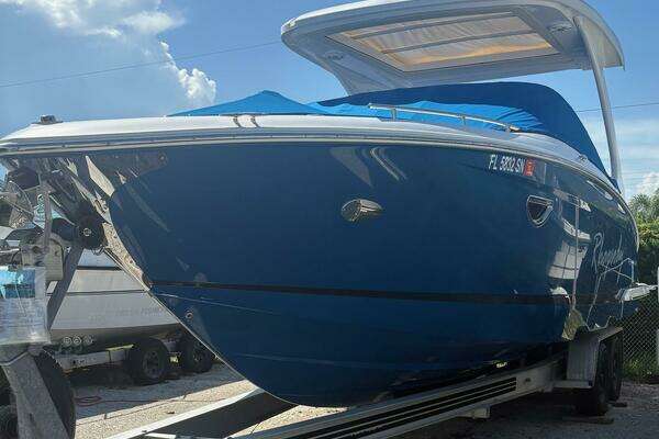 29-ft-Regal-2020-29 OBX-Rhapsody-Stuart Florida United States yacht for sale