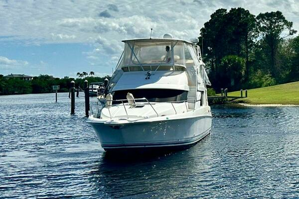 39ft Silverton Yacht For Sale