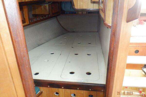44ft ShearWater Yacht For Sale