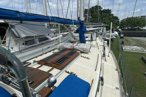 44ft ShearWater Yacht For Sale